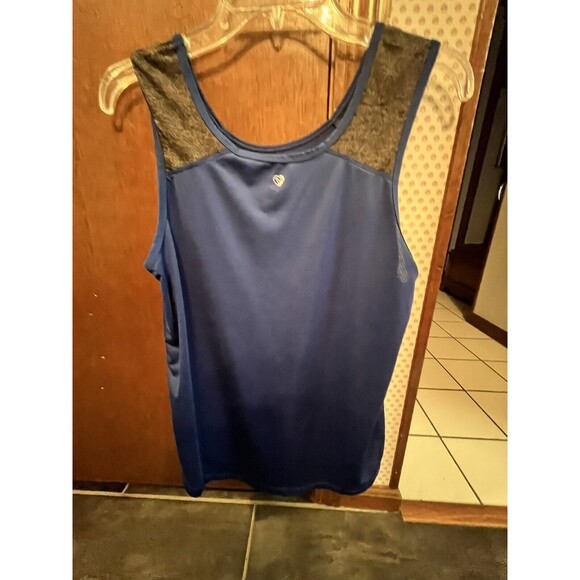 University of Florida Women’s Tank-L‎ - Picture 2 of 4